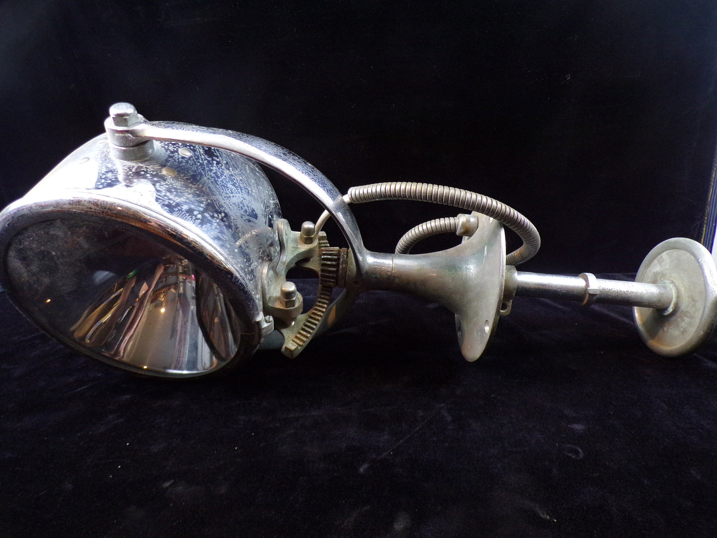 Vintage Half Mile Ray Marine Light, No. 433, Unrestored