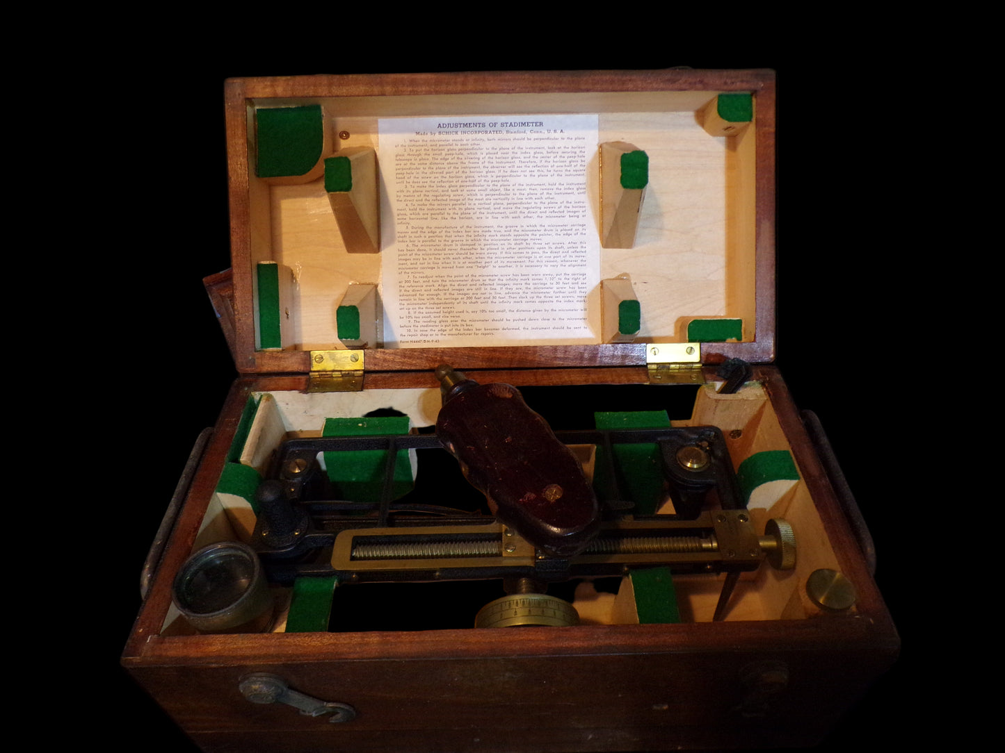 U.S. Navy Stadimeter 1943 Schick Incorporated