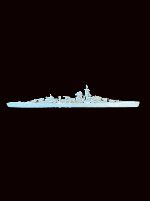 Admiral Hipper Ger CA waterline model