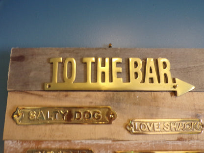 "To the Bar" Sign
