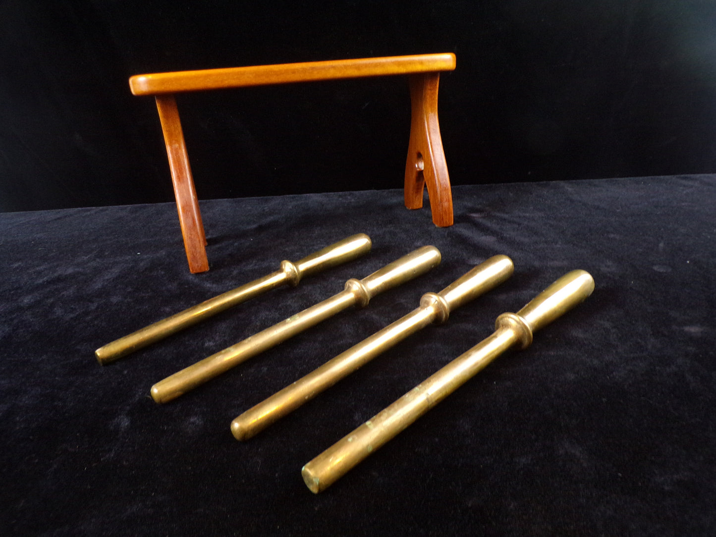 Belaying Pin Set with Wooden Holder