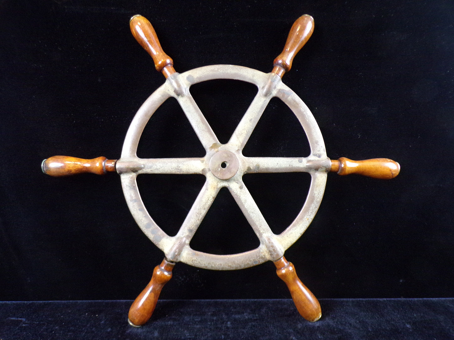 Ship Wheel, 16 3/4" Brass Spokes with Six Wooden Spoke Handles