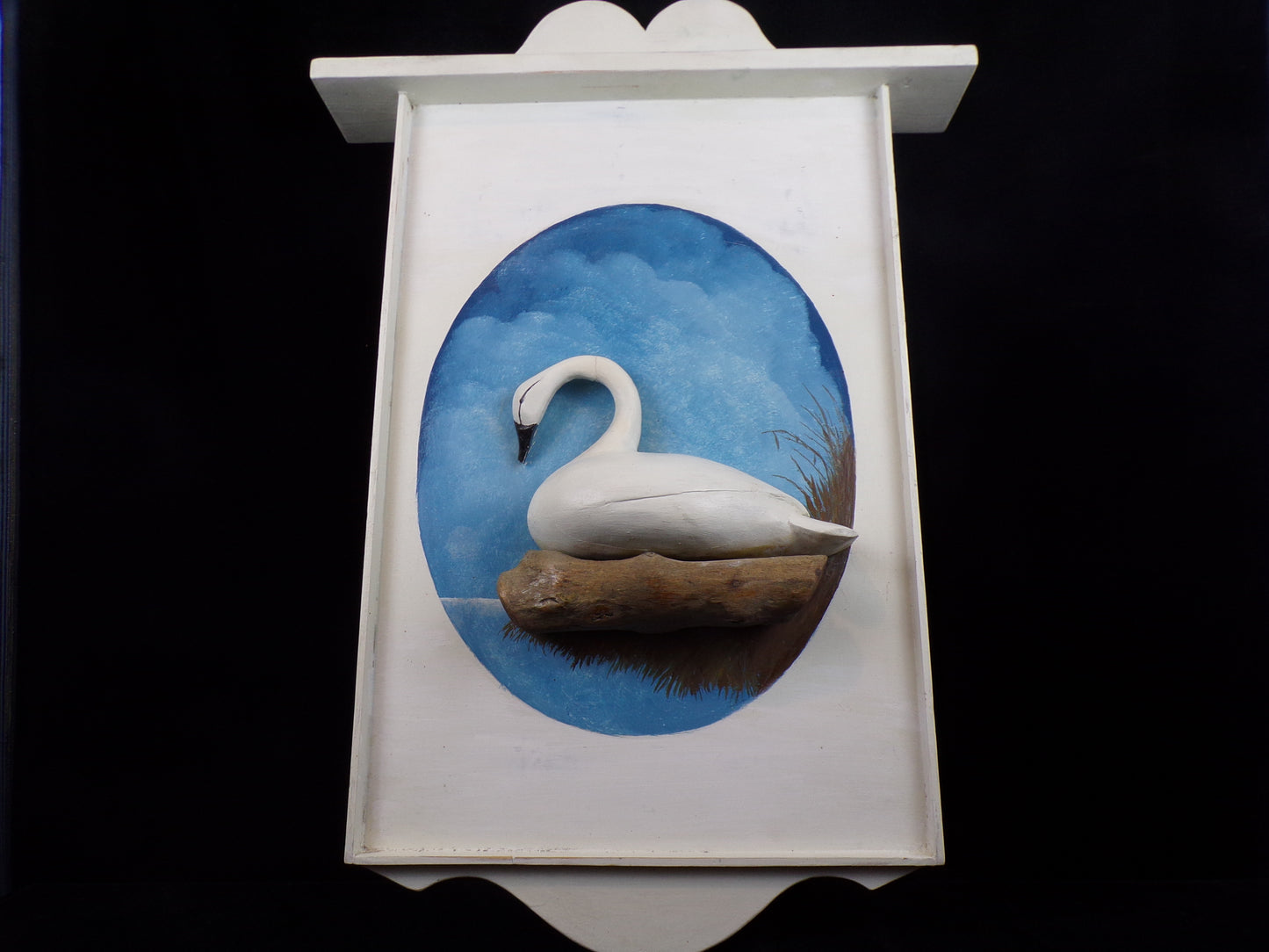 Swan on Driftwood Wall Hanging