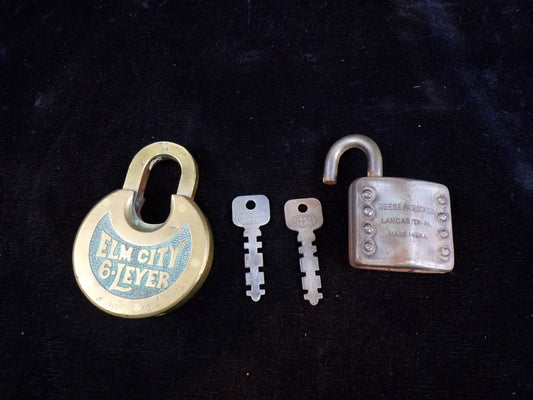 Lock Lot - Elm City 6 Lever Pancake Lock plus Bonus Reese Padlock