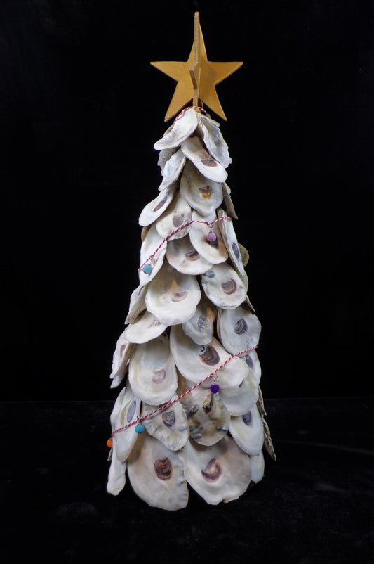 Oyster Christmas Tree Sculpture with a Star Tree Topper