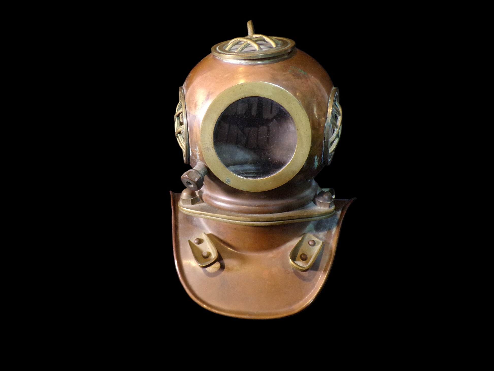 Diving Helmet Reproduction Display - Annapolis Maritime Antiques