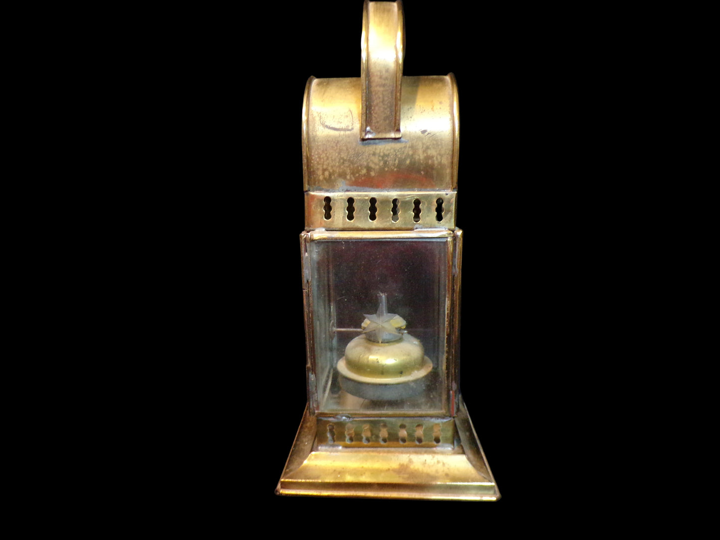 Oil Lantern – Carriage / Railway Style, Late 19th–Early 20th Century