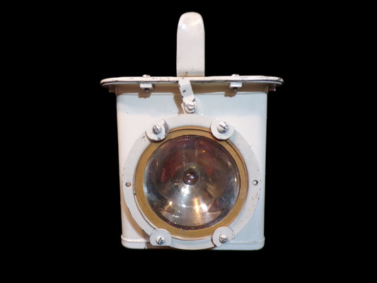U.S. Navy Battle Lantern – Type J-18 (Model 9-S53H)