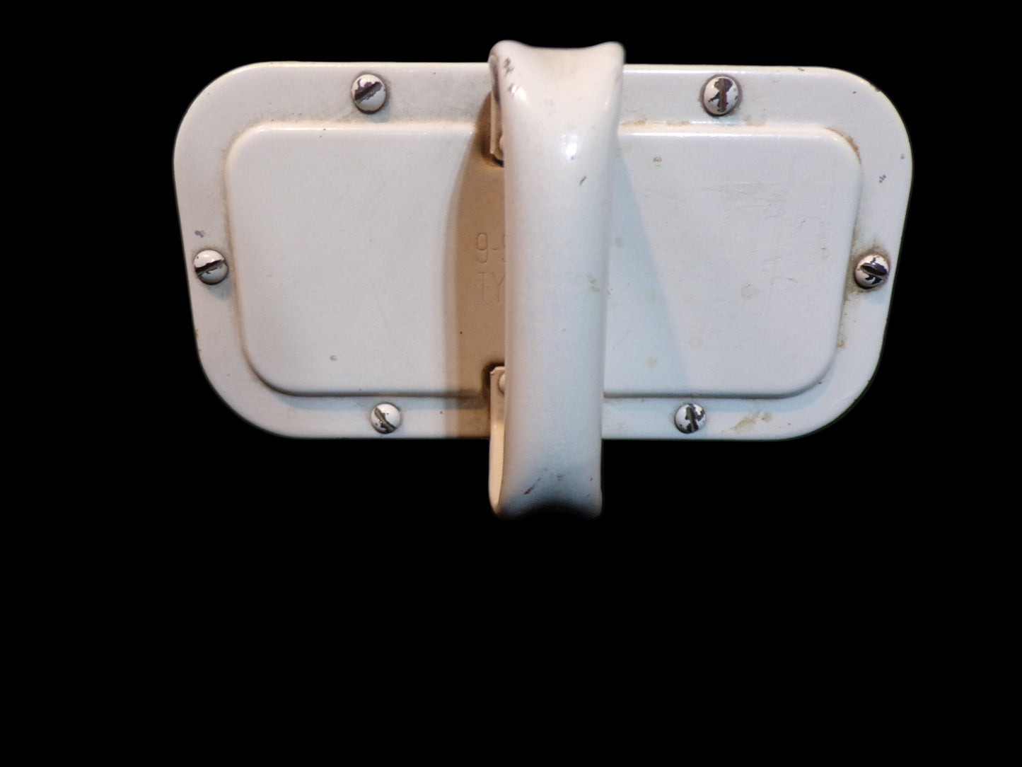 U.S. Navy Battle Lantern – Type J-18 (Model 9-S53H)