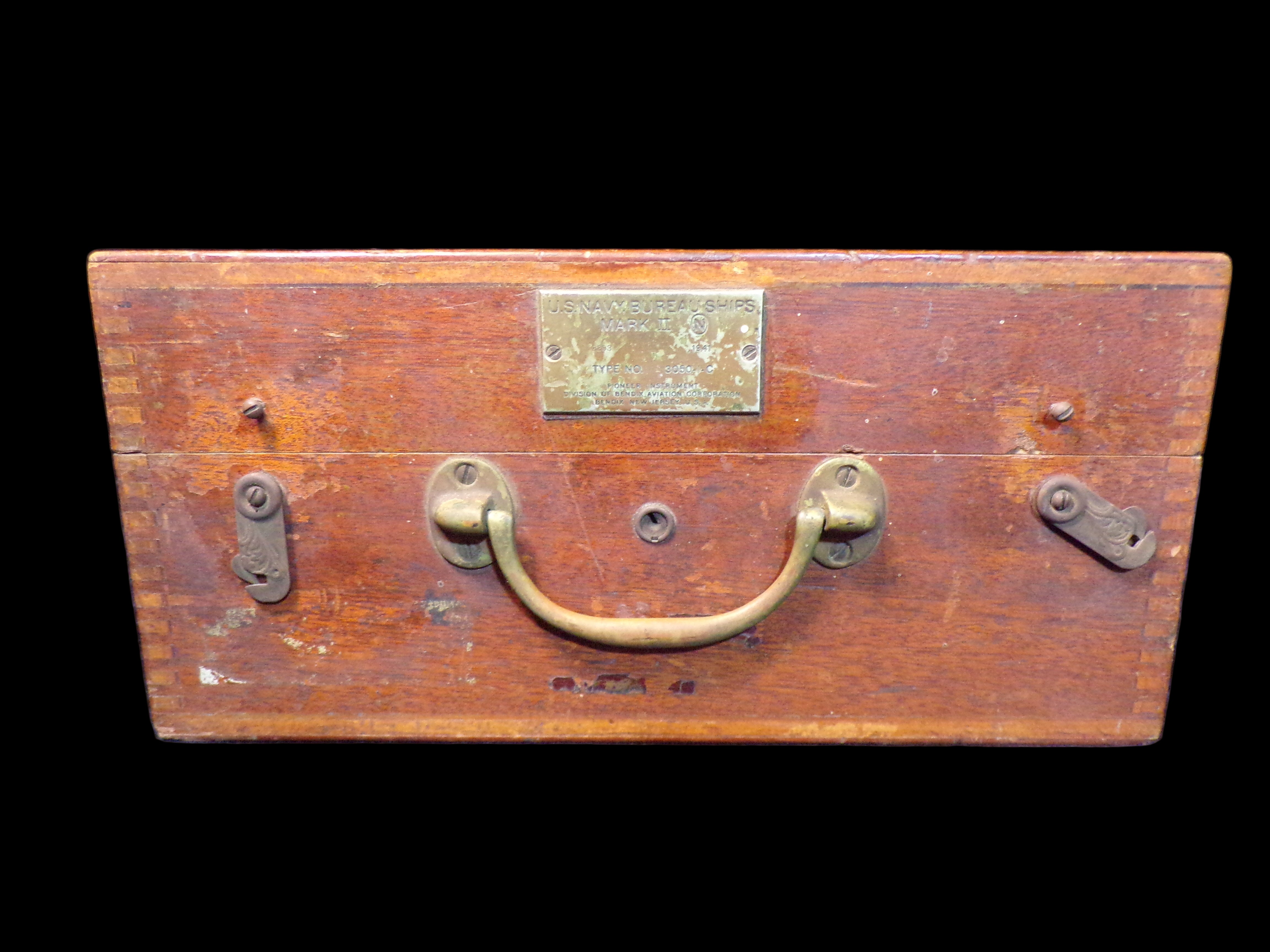 WWII U.S. Navy Mark II Sextant – Pioneer Instrument Co. 1941, With