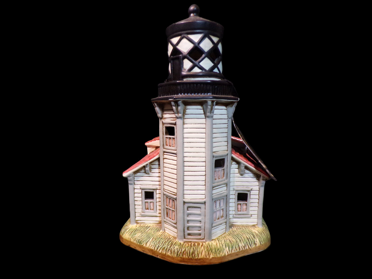 Lefton Historic American Lighthouse – Point Cabrillo (Lighted)