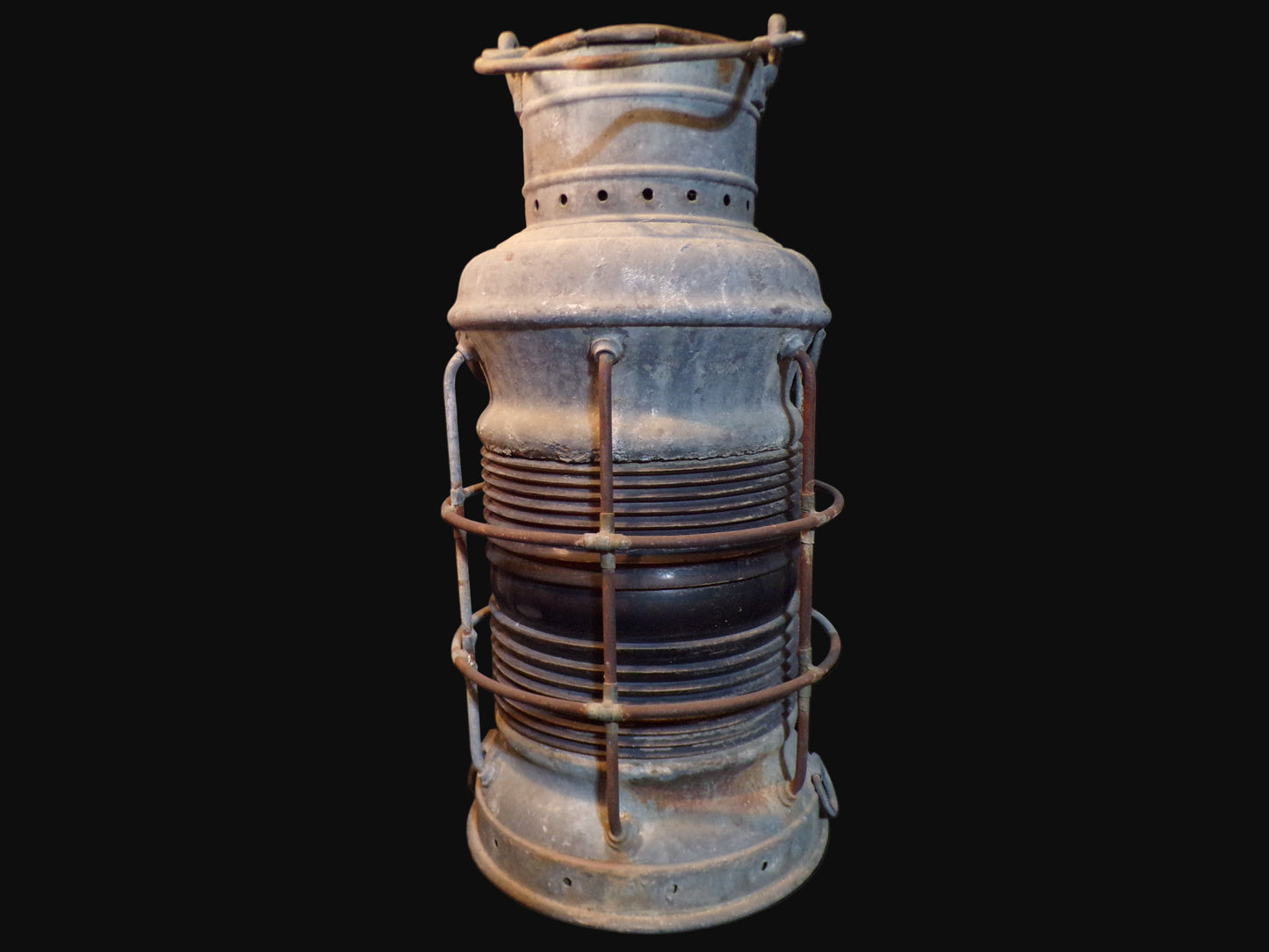 #Perkins Marine Lamp & Hardware Co. (PERKO) – Nautical Running Light