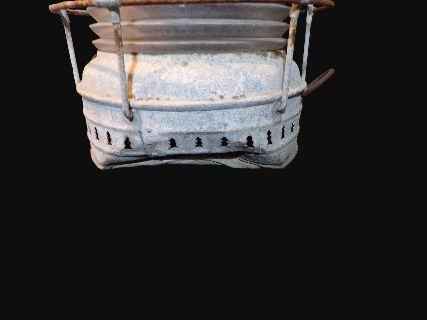 #Perko Ship’s Anchor / Signal Lantern – Nautical Marine Light with Fresnel Lens