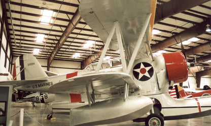 Large Model Seaplane - J2F6 "Duck"