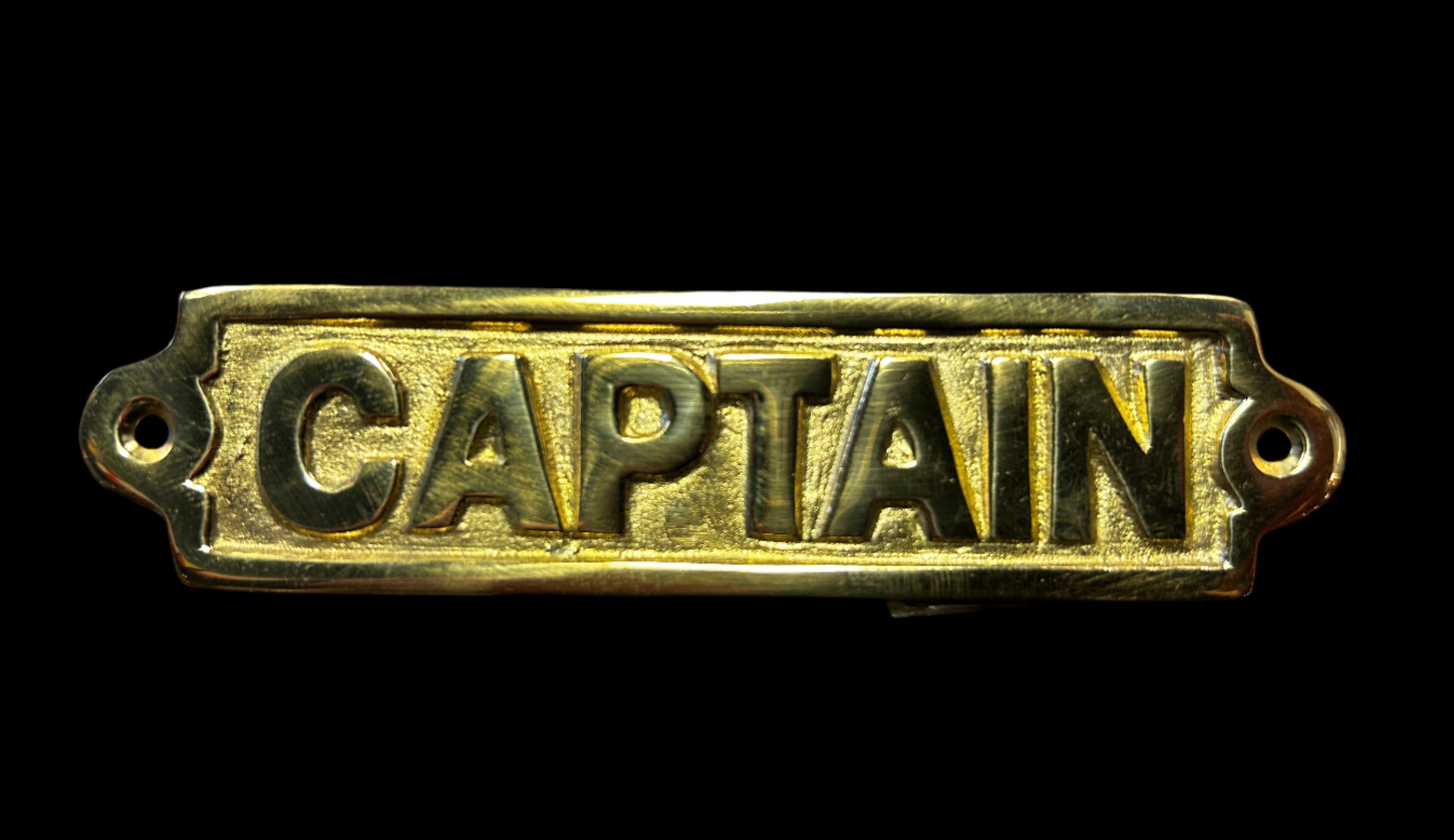 Annapolis Maritime Antiques: Custom Nautical Furniture, Decor, & More