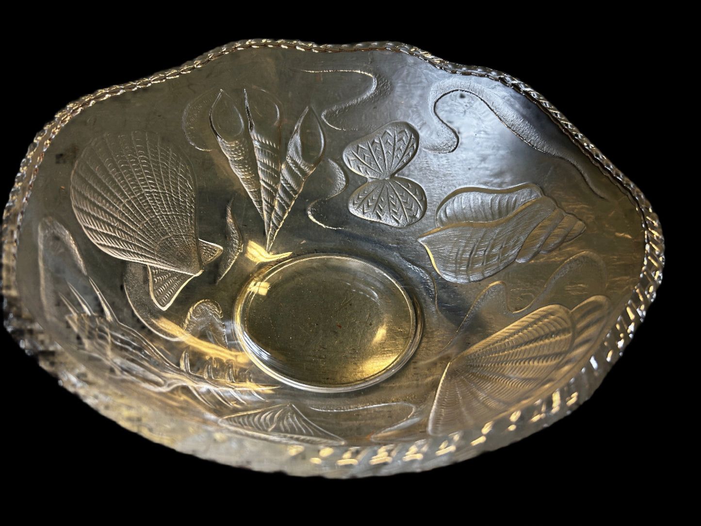 Glass Bowl with Shell Decoration