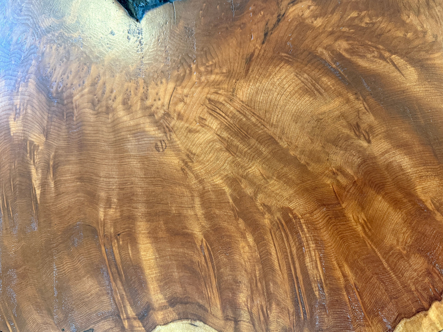 Live Edge Table