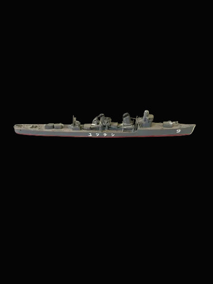 Japanese Shiratsuyu-Class Destroyer Model
