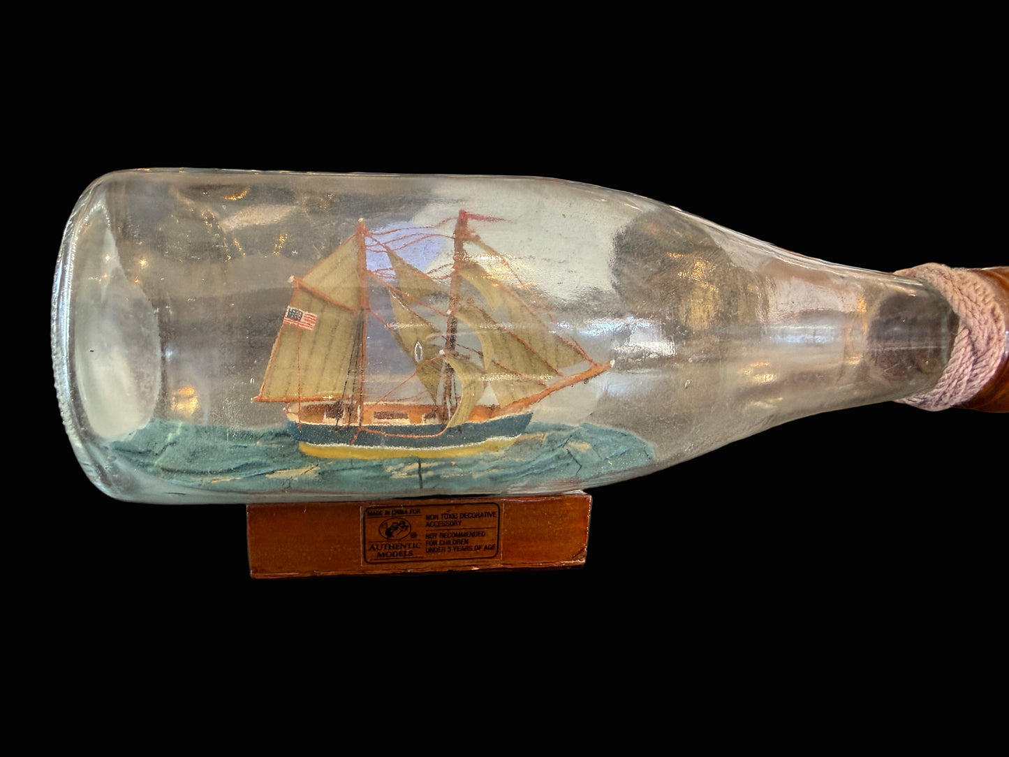 Ship in a Bottle – Schooner by Authentic Models