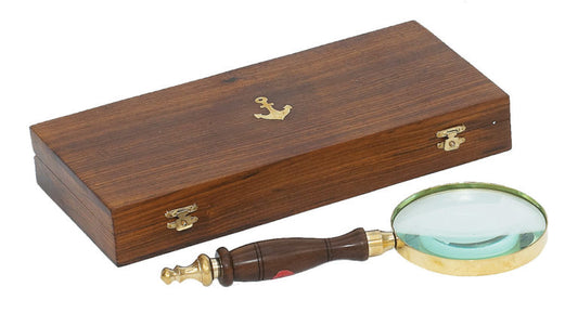 Magnifying Glass w/ Box