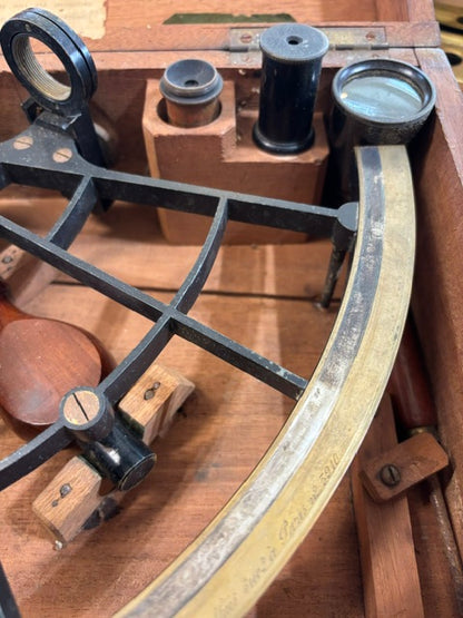 #ADD VENDOR French Marine Sextant A. Huillmann Ponthus Successeur Paris No. 3910 in Original Mahogany Case c.1880-1900 - Annapolis Maritime Antiques