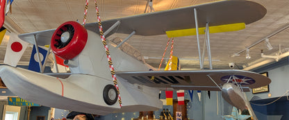 Large Model Seaplane - J2F6 "Duck"