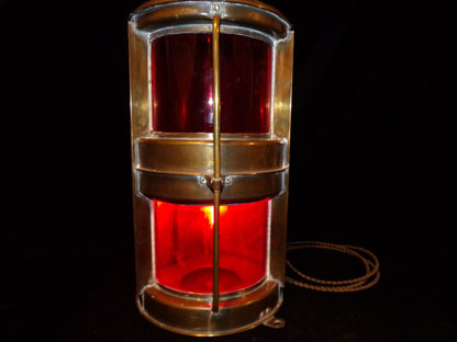 Lamp - Red Over Red / Vessel Not Under Command Warning