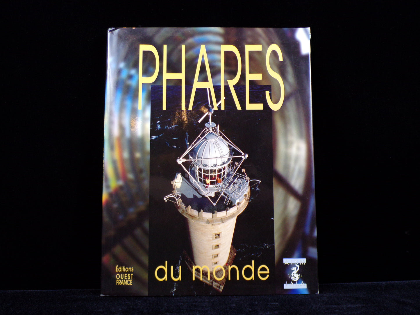 Phares du Monde (French edition) - Hardback