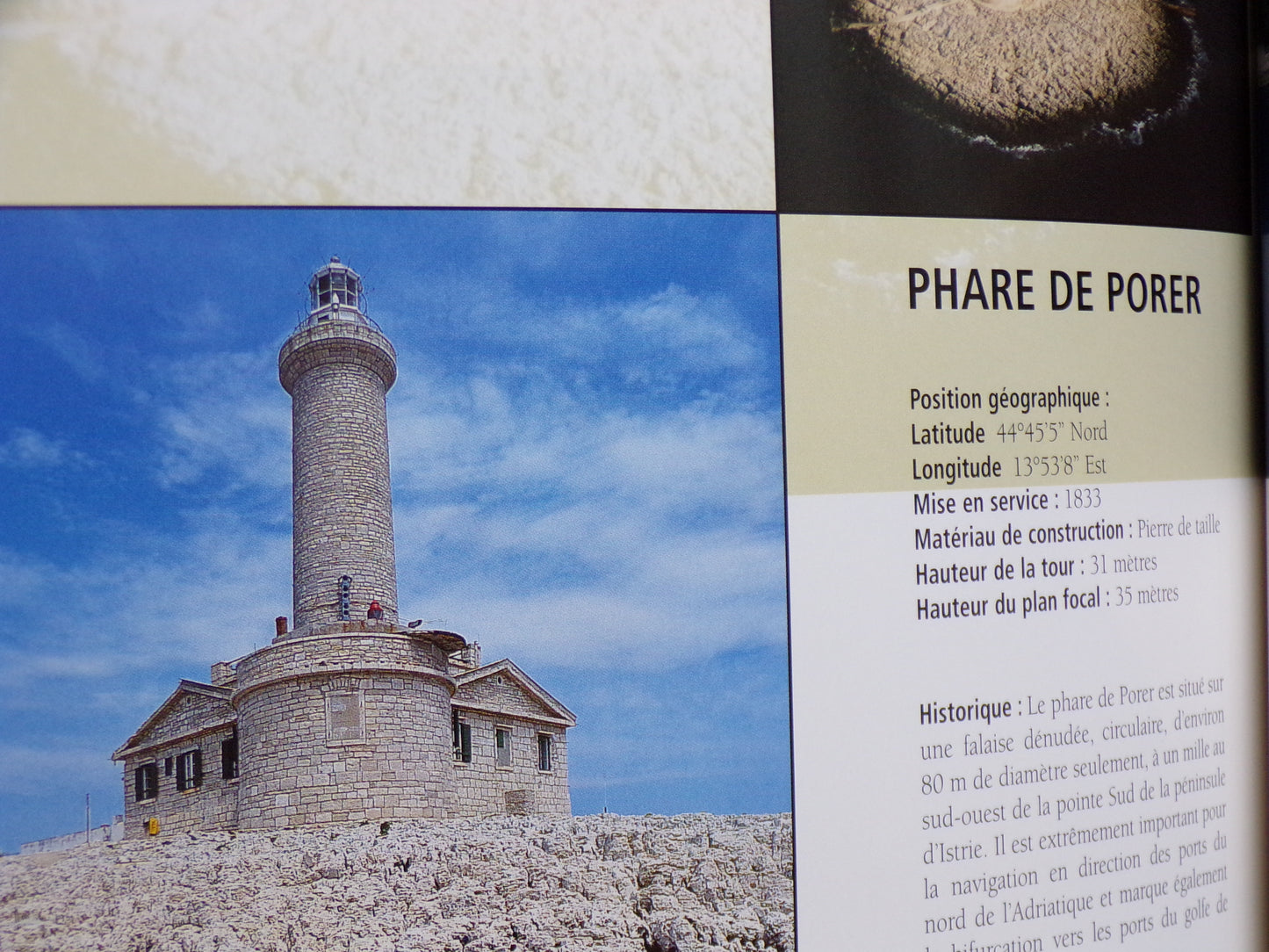 Phares du Monde (French edition) - Hardback