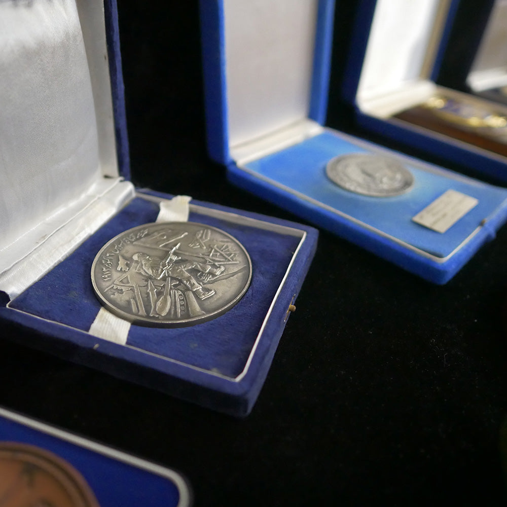 Vintage memorial coin medallion collection