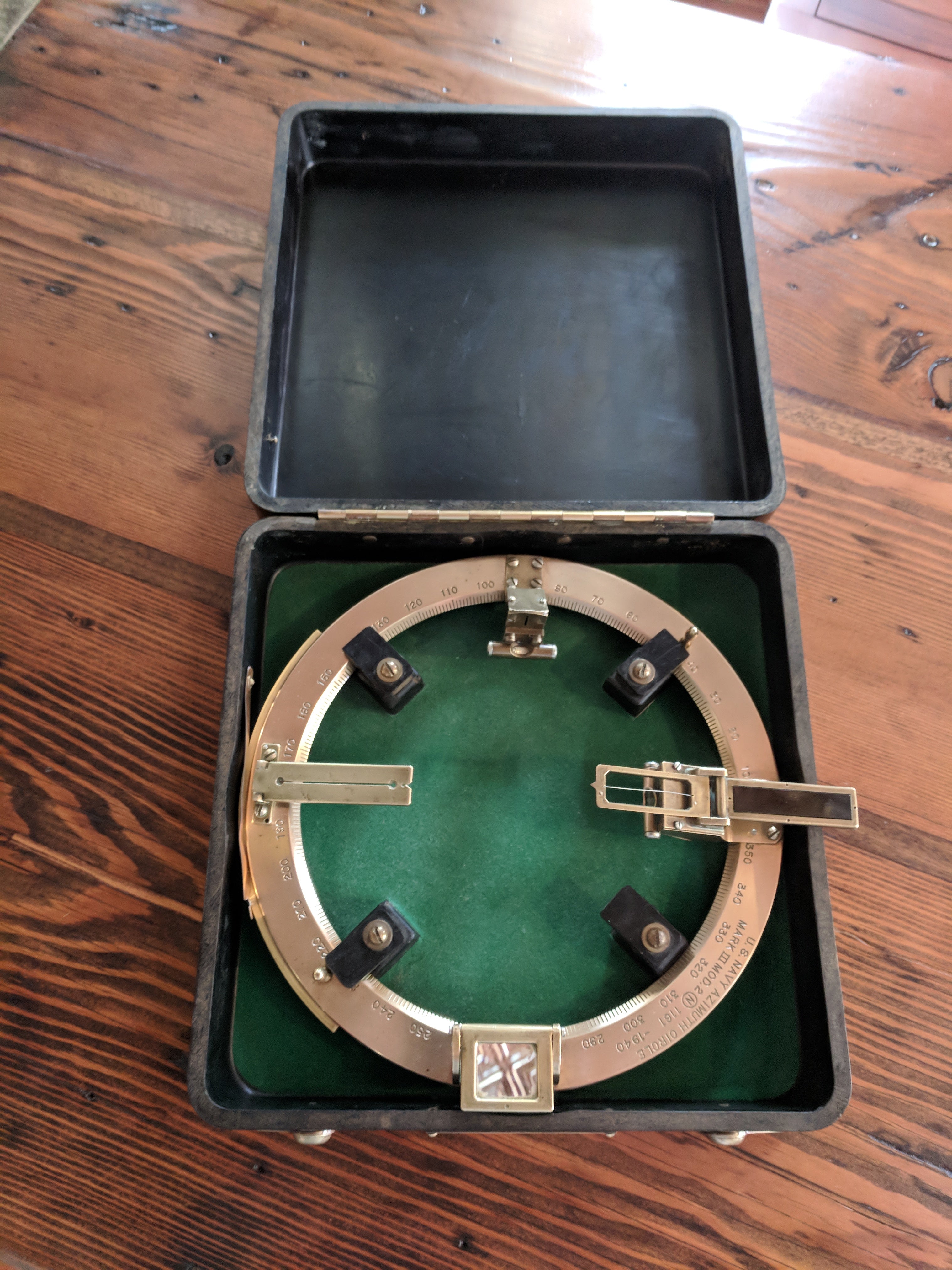 Azimuth Circle US Navy, Solid brass 1940 – Annapolis Maritime Antiques