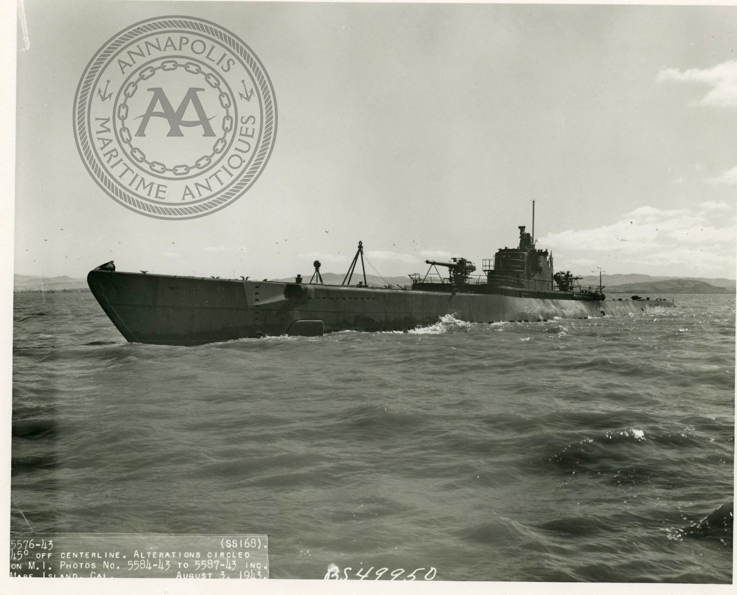 USS Nautilus (SS-168 / V-6) Submarine