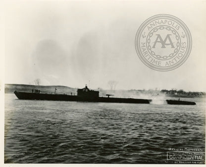 USS Plunger (SS-179 / P-8) Submarine