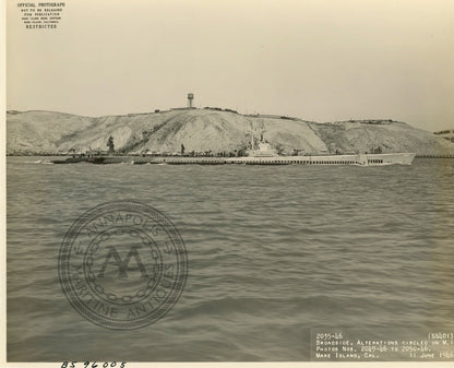 USS SEA DOG (SS-401) Submarine