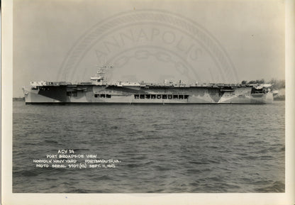 USS Santee (CVE-29) Aircraft Carrier