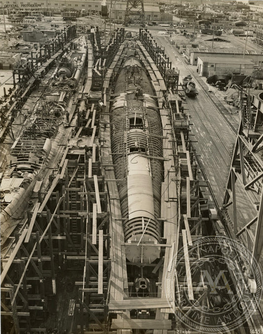 USS Wahoo (SS-516) Submarine (construction)