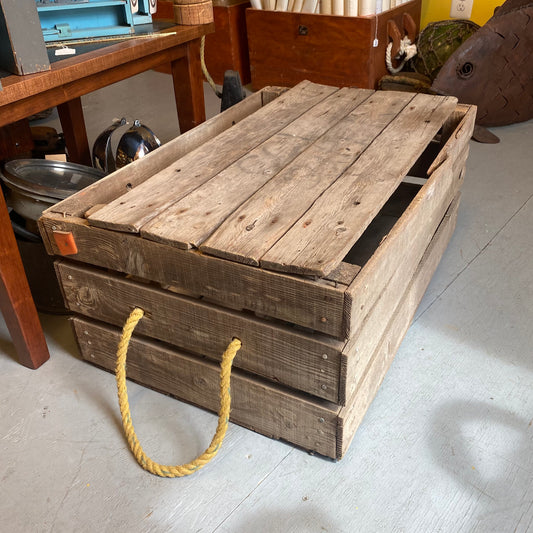 Wood Lobster Keeper Box