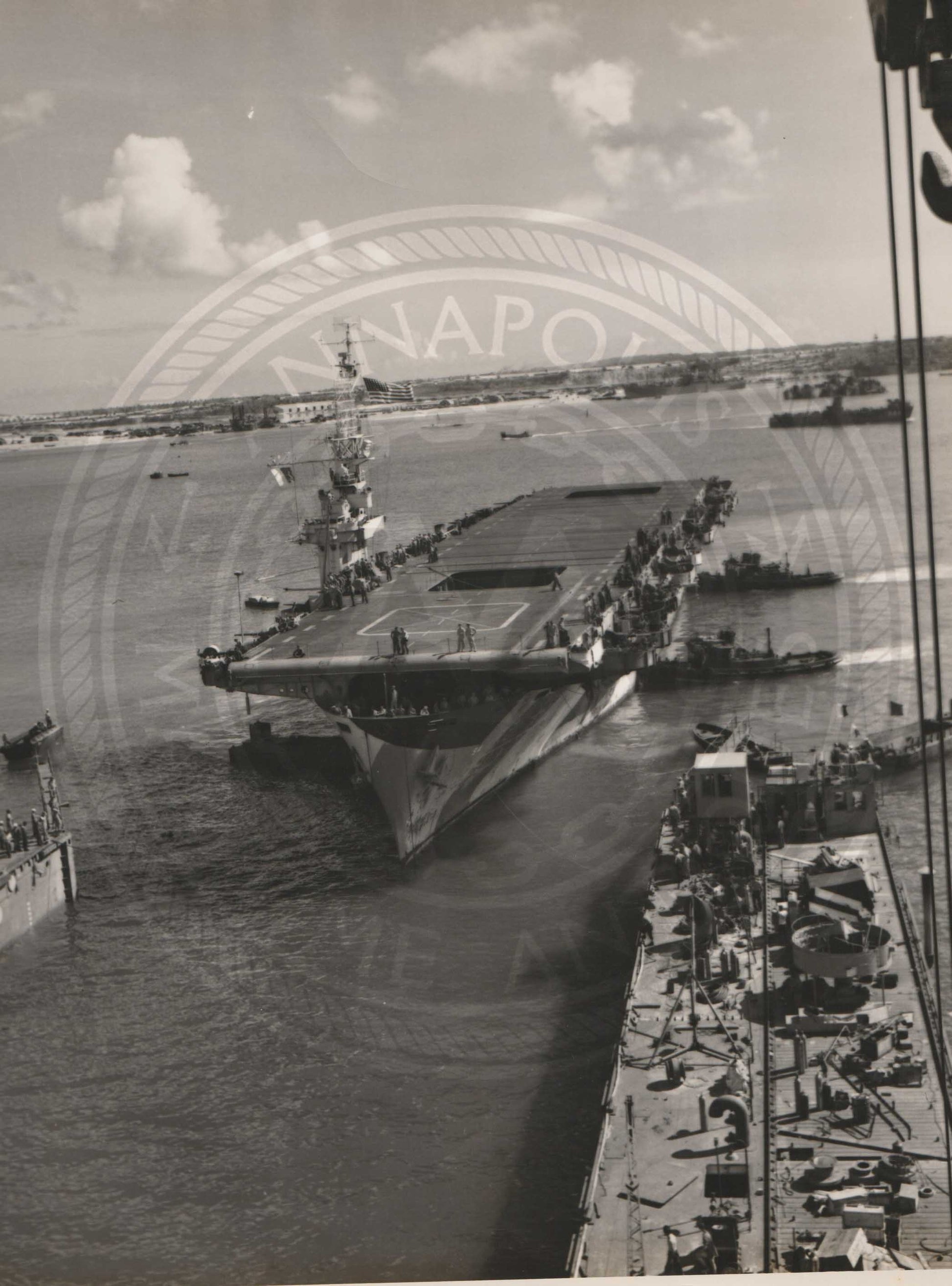 USS Lunga Point (CVE-94) - Annapolis Maritime Antiques